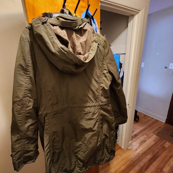 Zara Coat - Picture 7 of 11